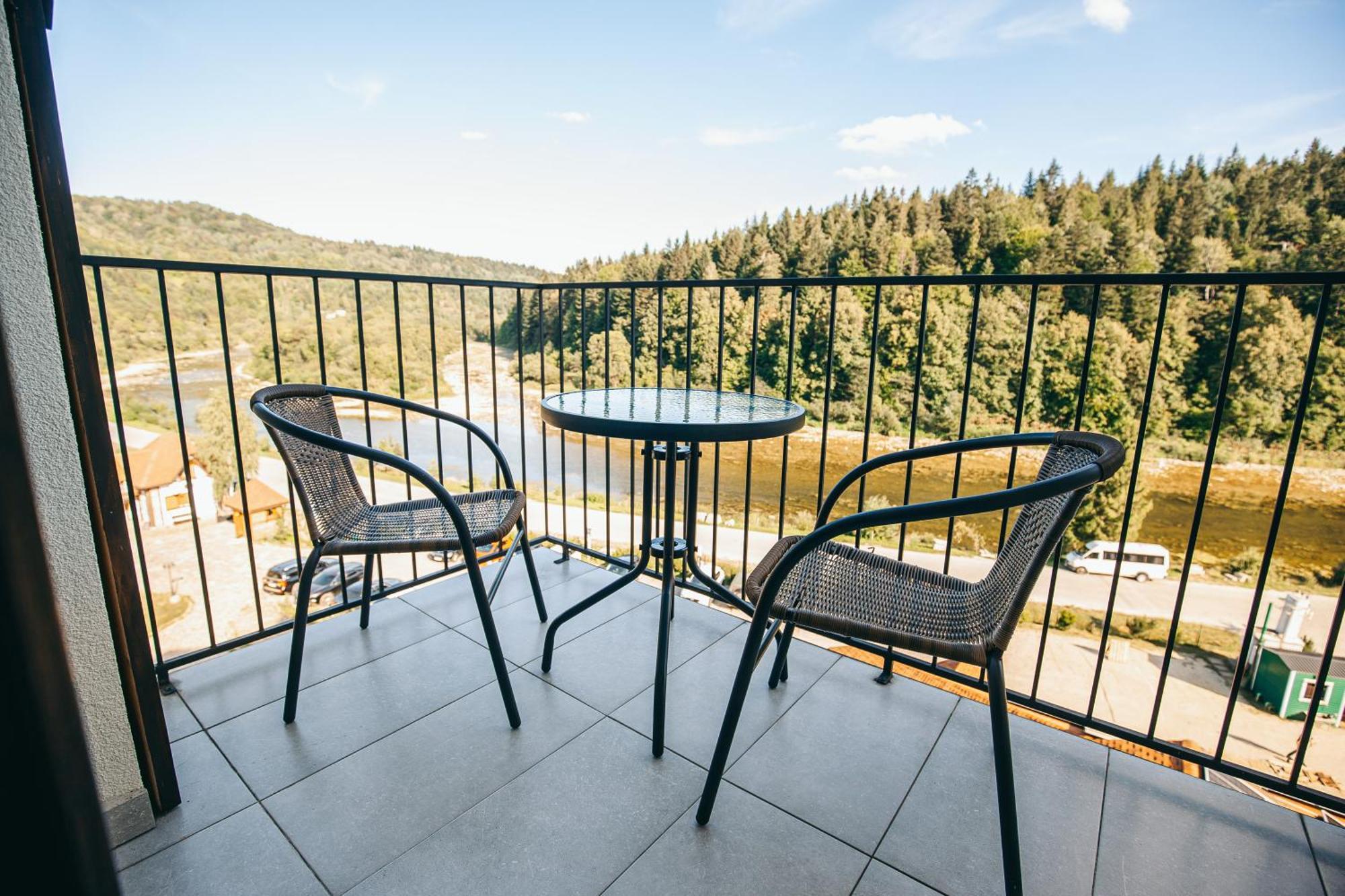 Skhidnytsia Osonnya Karpaty Resort Medical & Spa מראה חיצוני תמונה